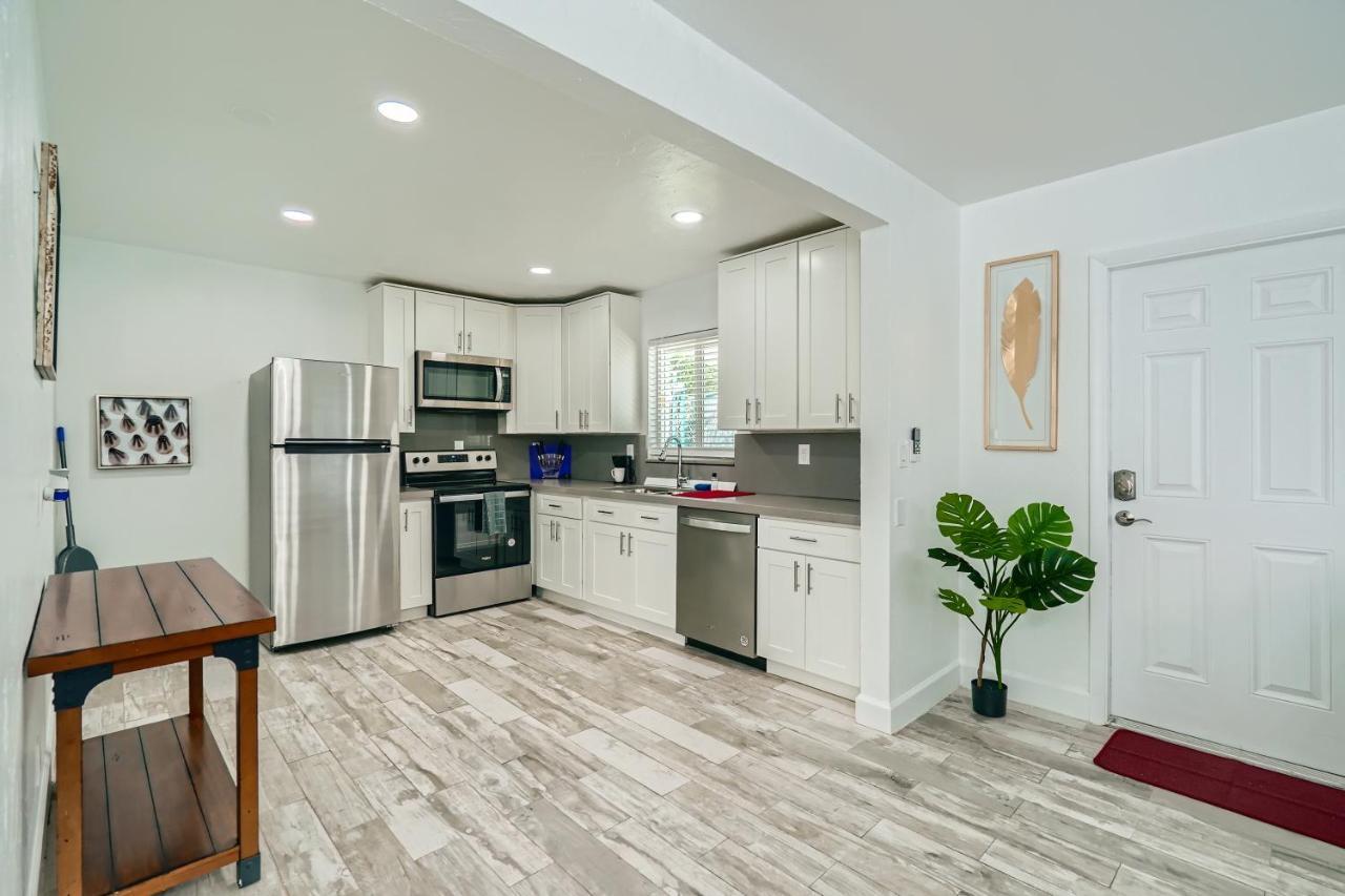 Singer Island Stunner 2 Br Aparthotel Palm Beach Shores Εξωτερικό φωτογραφία